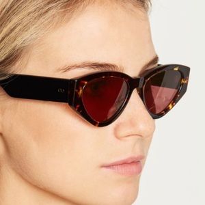 A brand new with tags, Dior Spirit 2 sunglasses.